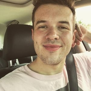 Meet your Posher, Christian